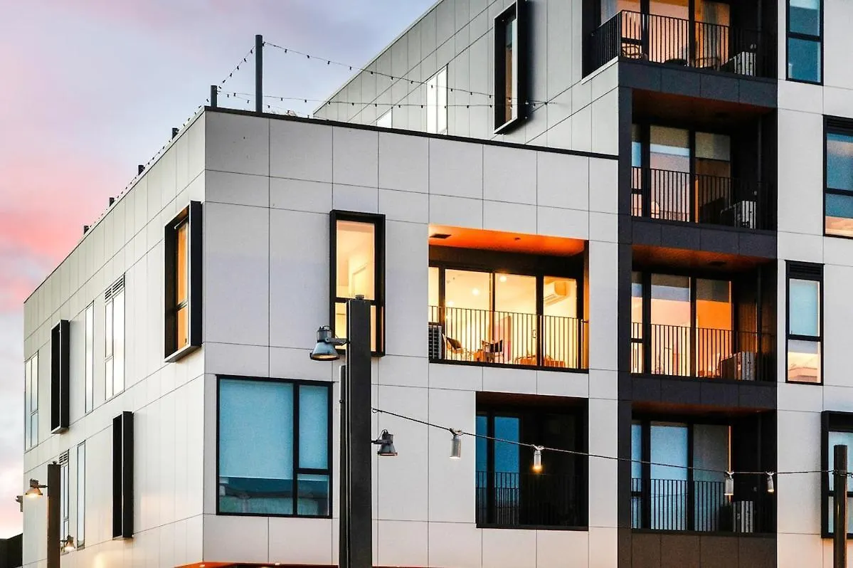 Serene Spaces On Tuam - 2 Bedroom Apartment Christchurch